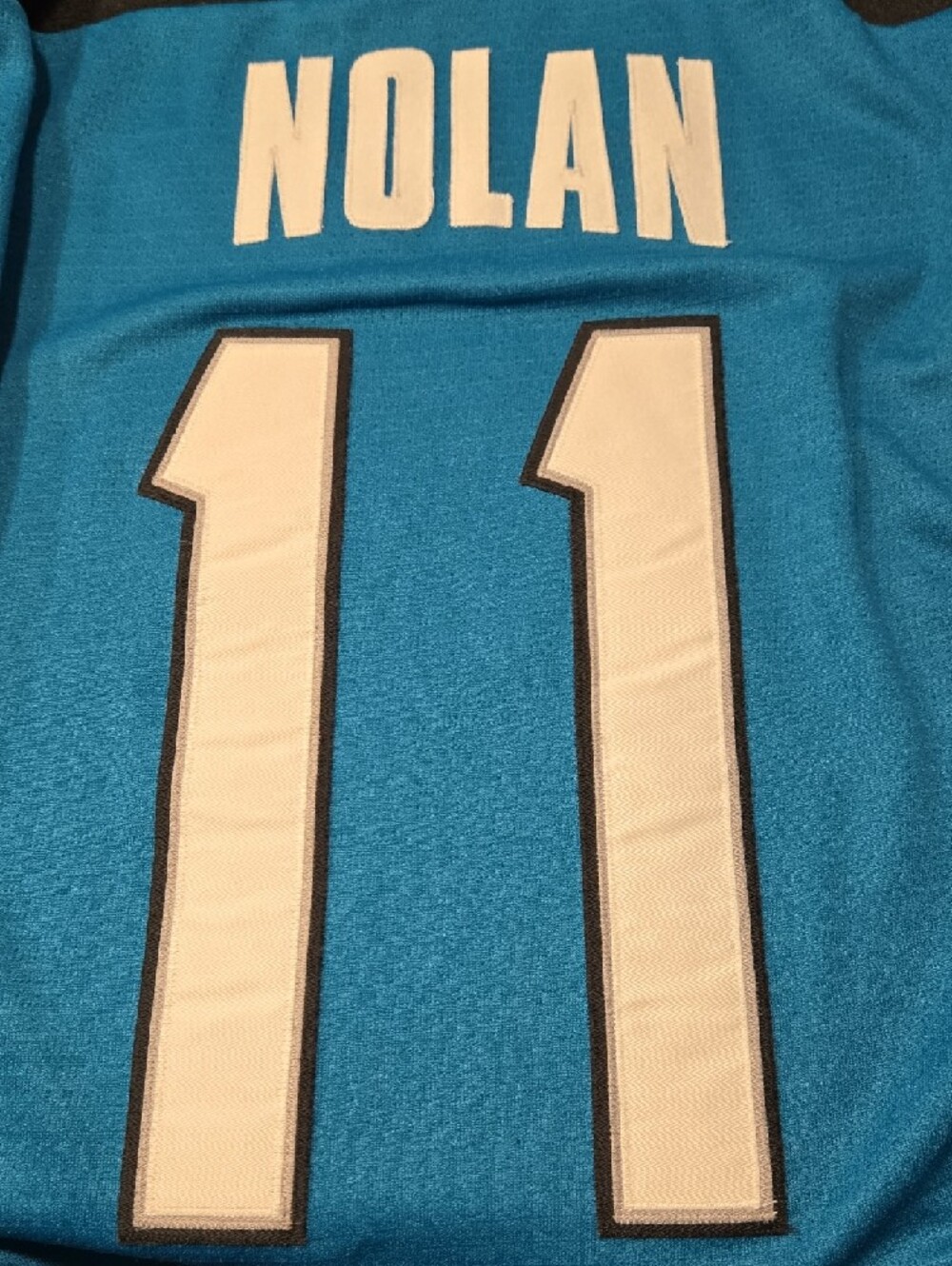 Vintage San Jose Sharks hockey jersey featuring former captain Owen Nolan - Picture 8 of 8